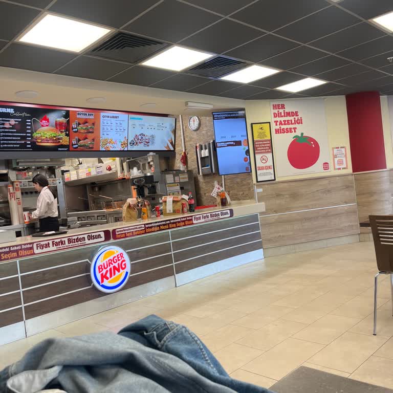 Nakit Ödeme Reddine Karşı Keyfi Ve İlgisiz Davranış