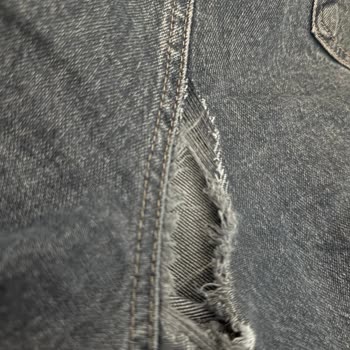 Koton Premium Kot Pantolonun Kalça Bölümünün Kısa Sürede Yırtılması Ve İade Talebi