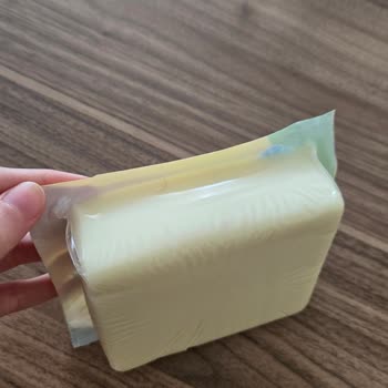 Torku Kaşar Peynirinde Kıl Bulunması Hijyen Sorunu