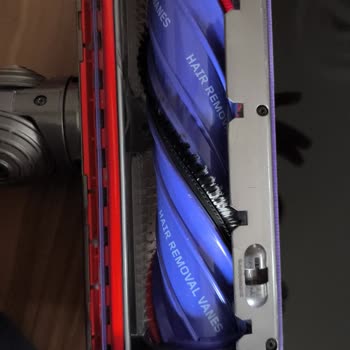 Dyson V10 Temizlik Başlığı Fahiş Fiyat Ve Yedek Parça Temizliği!