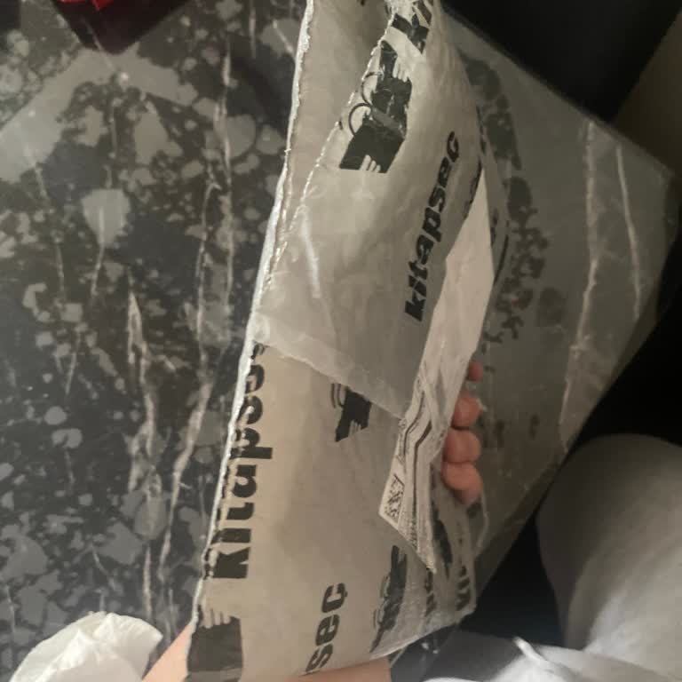 Eksik Kitap Teslimi Ve Zorla Alındığı İçin Tam İade Talebi