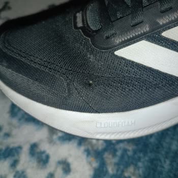 D****** FLO’da Alınan Adidas Ayakkabının 5 Ayda Yırtılması Ve Değişim Talebinin Reddi