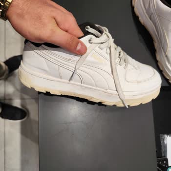 Kısa Sürede Çatlayan Puma Caven 2 Ayakkabı İçin Değişim Talebi