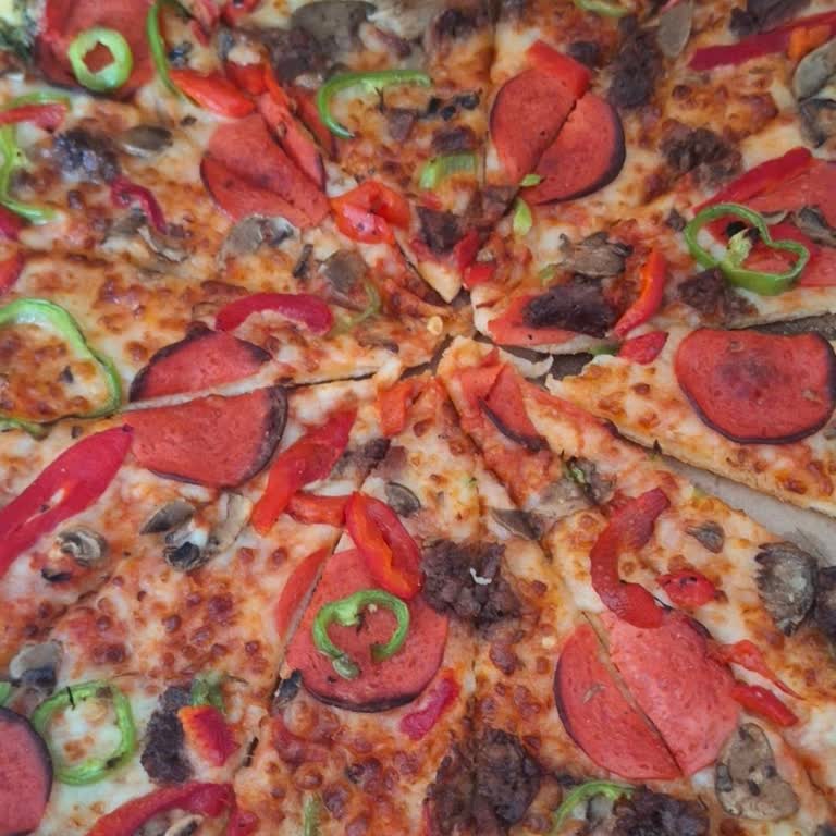 Konyalım Pizza Yerine Sucuklu Pizza Gönderildi Ve Çözüm Sağlanmadı