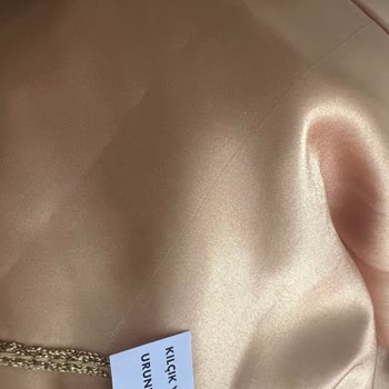 Kusurlu Elbise İadesi Reddi, Satıcıya Haksız Sorumluluk