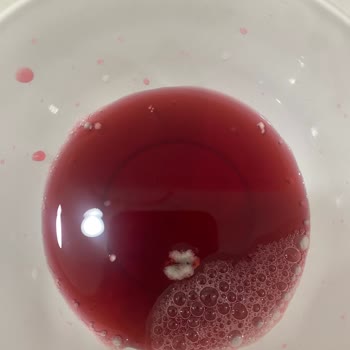 Aroma Vişne Meyve Suyunda Küf: Müşteri Şikayetine Cevap Bekleniyor