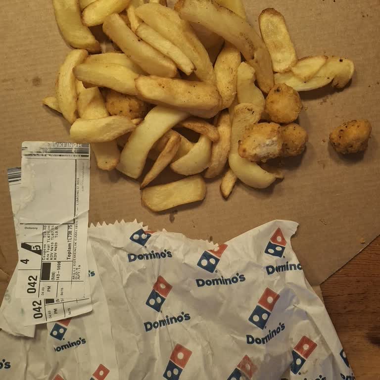 Domino’s Pizza Mersin Erdemli Şubesinde Yanlış Tavuk Finger Teslimi Ve Hijyen Sorunu