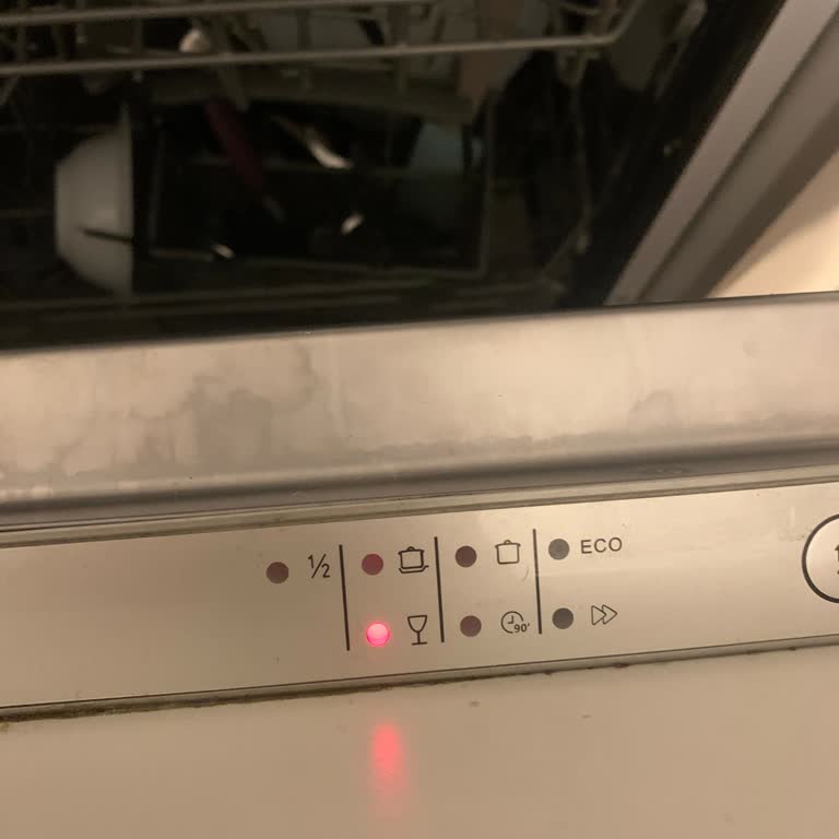 Franke Bulaşık Makinesinin Durması Ve Ücretsiz Tamir Talebi