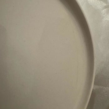 Mudo'dan Çizik Gelen Tabağın Değişimi Sürekli Gecikiyor