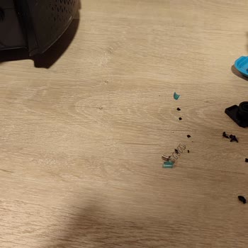 Garanti Kapsamındaki Philips Robot Süpürge Arızası İçin Ücretsiz Tamir Talebi