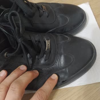 Yan Yırtıklı Ayakkabı Kullanıcı Hatası İddiası Reddedildi