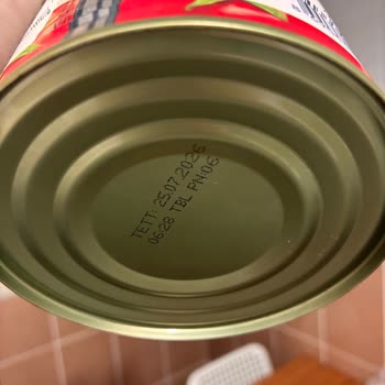 Tat Salçasının Rengi Simsiyah, Tadı Bozuk Ve Müşteri Hizmetlerinden Yanıt Gelmedi