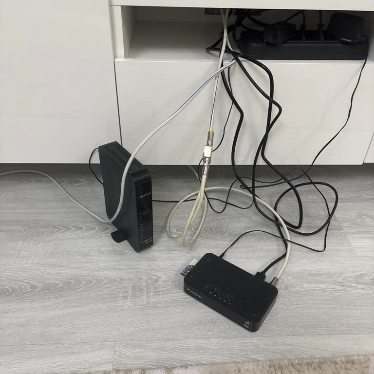 İnternet Ve TV Bağlantısının Kesintisi Ve Cevapsız Müşteri Hizmeti