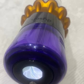 Garanti Kapsamındaki Dyson V15 Süpürgemin LCD Arızası Kullanıcı Hatası Olarak Reddedildi