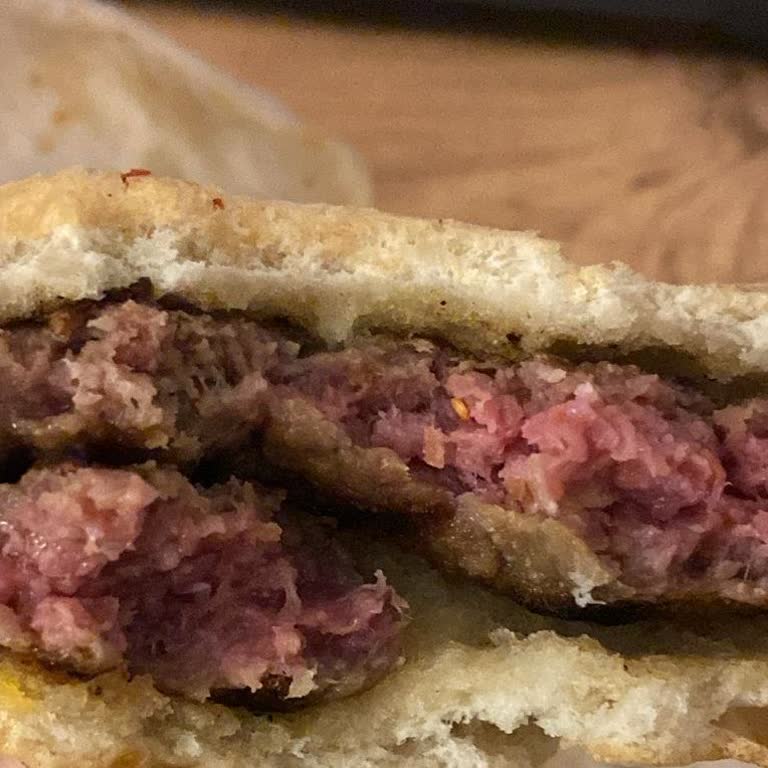 Pişmemiş Köfte Ve Yetersiz Müşteri Desteği Üzerine Tam İade Talebi