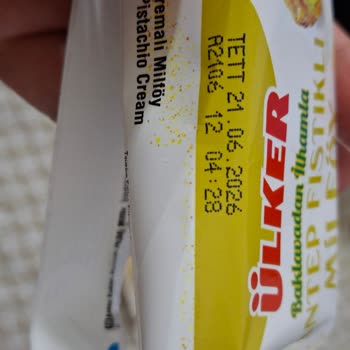 Şok Market’te Ülker Milföy Çikolatası Yarım Geldi, Hijyen Sorunu