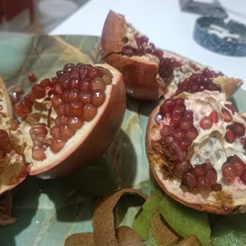 Nivgros Şubesinde Çürük Meyve Ve Sebze, Sızdıran Bebek Bezi Şikayeti