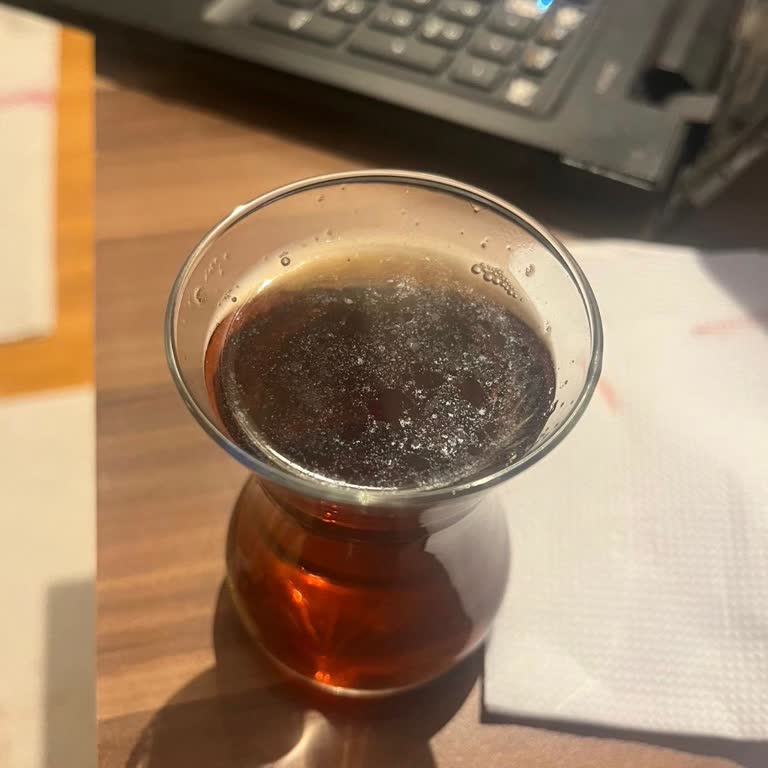 Yağlı Çay Tabakası Nedeniyle Sinbo Çay Makinesinden İade Talebi