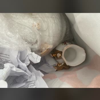 Kırık Çay Takımı Ve İade Sürecinin İlerlemediği İçin Tam İade Talebi