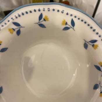 Bella Maison Tabakları Derin Çiziklerle Deforme, Müşteri Hizmetlerine Ulaşılamıyor