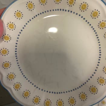 Bella Maison Tabakları Derin Çiziklerle Deforme, Müşteri Hizmetlerine Ulaşılamıyor