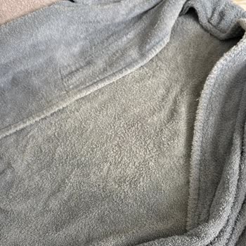 Renk Atan Ve Koku Veren Bornoz Setleri İçin Değişim Talebi