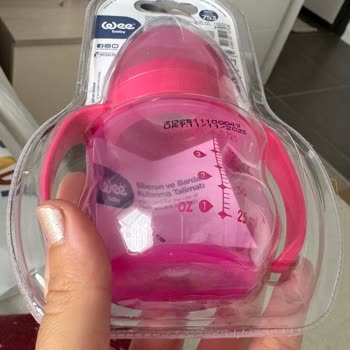 Kapalı Pakette Böcek Çıktı, Bebek Ürünün Hijyeninde Ciddi İhmal