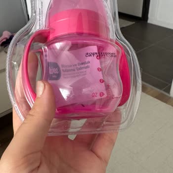 Kapalı Pakette Böcek Çıktı, Bebek Ürünün Hijyeninde Ciddi İhmal