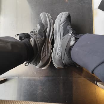 Ayakkabının Hafif Kullanımda Hızla Deforme Olması Ve Değişim Talebinin Reddedilmesi