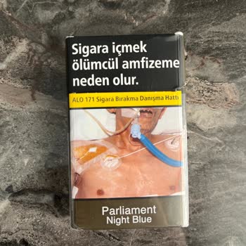 Morris Parliament Night Blue’da Çöp Çıkması Ve Uç Düşmesi Sorunu