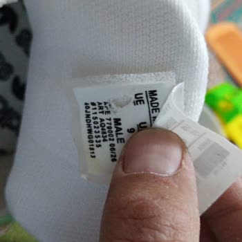 Kesik Numara Etiketiyle Gönderilen Ayakkabı Ve 300 TL Kargo Şikayeti