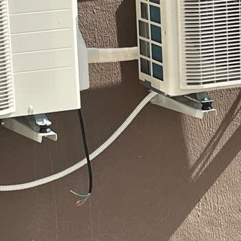 Daikin Yetkili Servisinin Rahatsız Edici Davranışı Ve Evdeki Zararların Giderilmesi Talebi