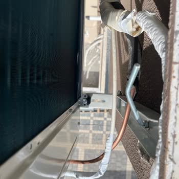 Daikin Yetkili Servisinin Rahatsız Edici Davranışı Ve Evdeki Zararların Giderilmesi Talebi