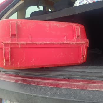 İki Uçuşta Çanta Ayak Kırıldı, Bagaj İhmali Şikayeti