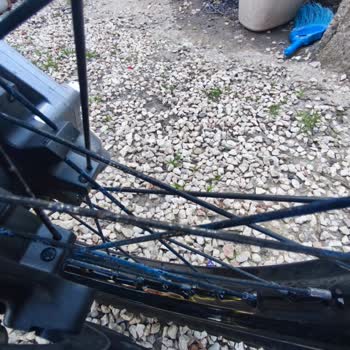 Fakir Jant Temizleyici Kullanımından Motosiklet Jant Ve ABS Metal Yüzeyinde Ağır Hasar