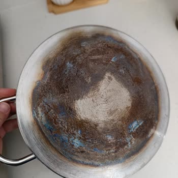 Karaca PowerSteel Çelik Tencerenin Altı Kabarıp Yanıyor Ve Paslanıyor: Garanti Talebi