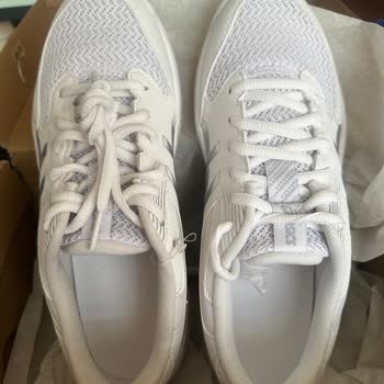 Intersport Kullanılmış Ayakkabı Gönderildi, Yeni Ve Temiz Ürün Talep Ediliyor