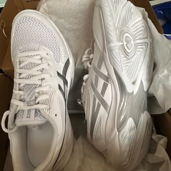 Intersport Kullanılmış Ayakkabı Gönderildi, Yeni Ve Temiz Ürün Talep Ediliyor