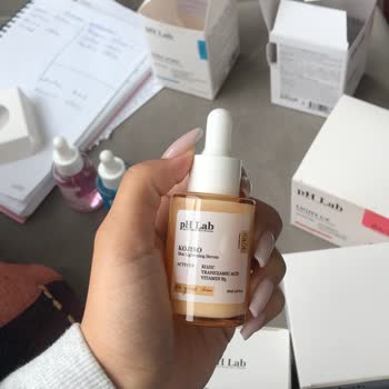 Reklam Görselindeki Serum Kıvamı Yerine Krem Kıvamı Gelen Ürün Ve Çözüm İstemi