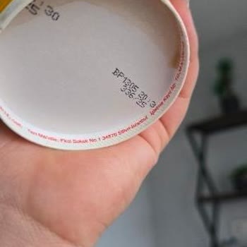 Kola Dökülmüş Ve Poşetler Islak, Tam Ücret İadesi Talebi