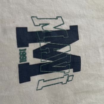 Mavi XS Tişörtlerde Logo Soyulması Ve Ürün Değişimi Talebi