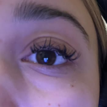 Gökben Özcan Beauty İpek Kirpik İşlemi 24 Saatte Bozuldu, Yeniden Düzeltme Talep Ediyorum