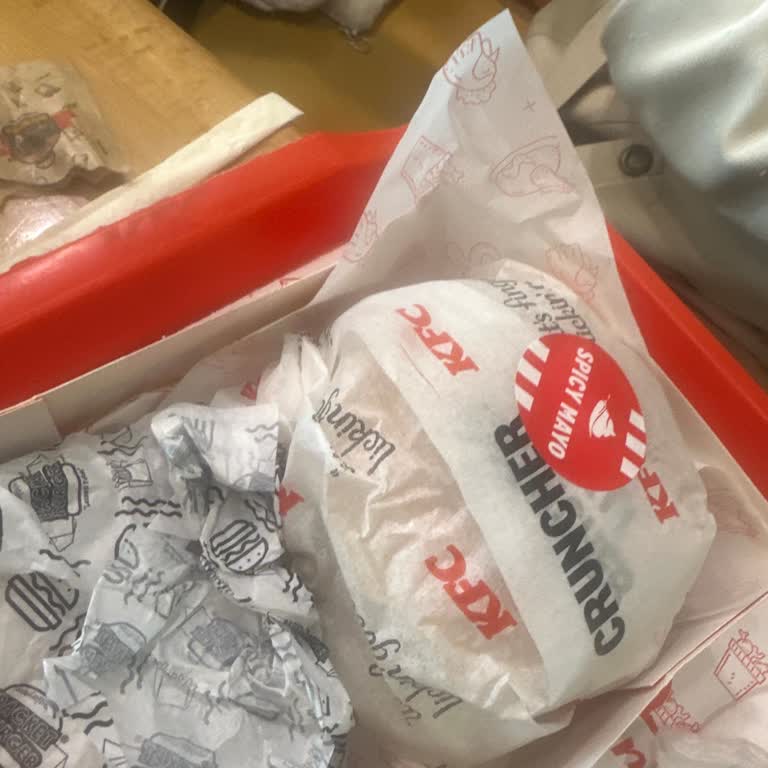 KFC Atapark Şubesinde Soğuk Sipariş Ve Süre Aşımı