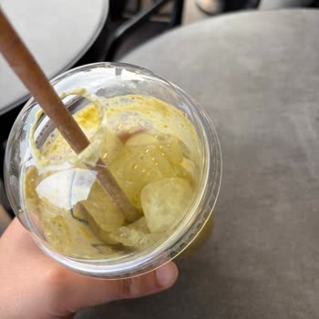 Fıstıklı Latte İçerisinde Fıstık Eksikliği Ve Aşırı Buz Sorunu