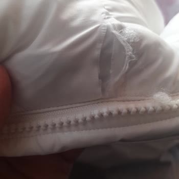 Adidas Online Siparişimde Gelen Defolu Mont İçin Hızlı Değişim Talebi