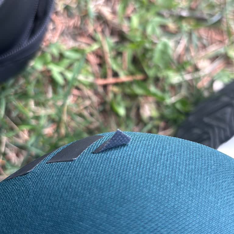 Adidas Eşofmanın Etiketleri İki Ay İçinde Düşerek Kalite Güvenimi Sarsıyor