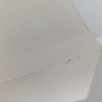 Paslı, Çizik Ve Kırık Yatak Odası Takımına İade Talebi