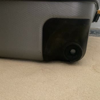 Anadolu Jet'te Tekrarlanan Valiz Hasarı Ve Yeni Valiz Talebi