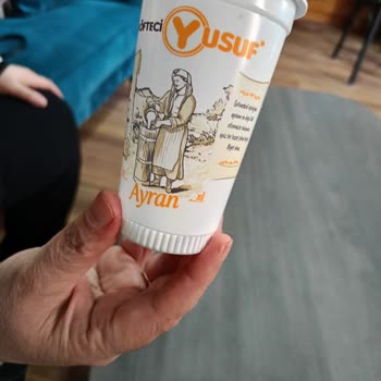 Yemeksepeti Ümraniye Köfteci Yusuf Ayranında Yabancı Madde Ve Gıda Güvenliği Sorunu