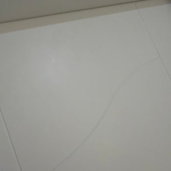 Variodor Kapılarda Jelatin Altındaki Bant İzleri Temizlenemiyor